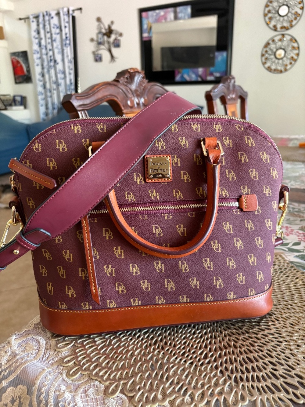 Shoulder bag